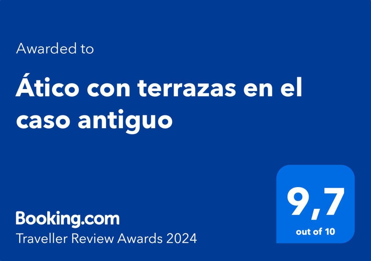우에스카 Atico Con Terrazas, Garaje Y Ascensor En El Casco Antiguo 아파트 외부 사진